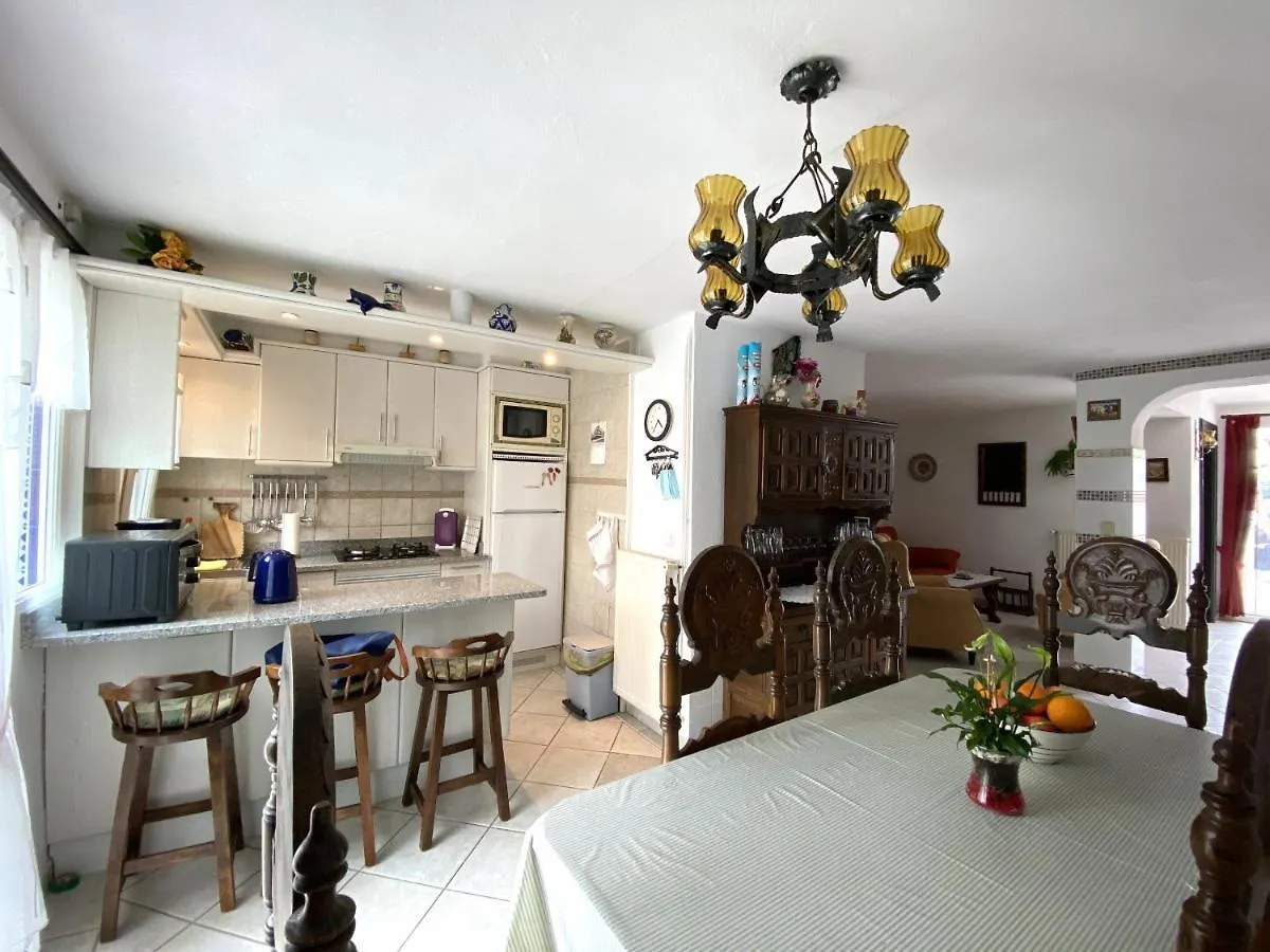 Placa Eivissa 3 Empuriabrava Holiday home